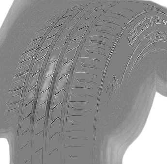 Kumho Ecsta HS51